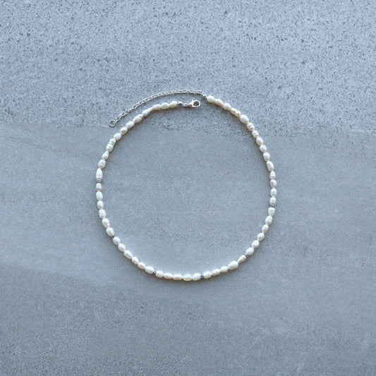 chiaro pearl chocker